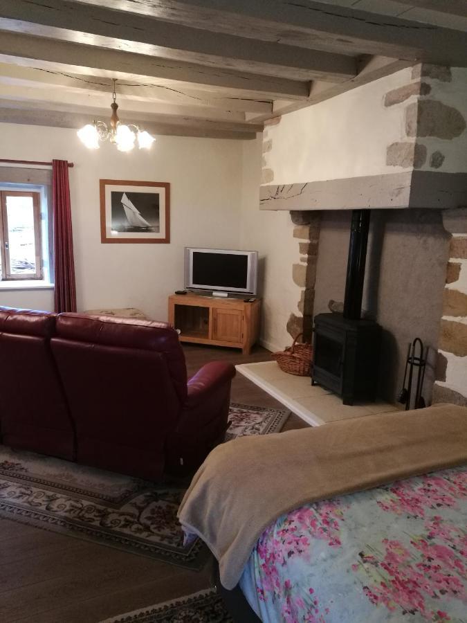 Chez Pastuso Panzió Brigueuil-le-Chantre Kültér fotó